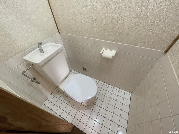 物件内観写真13　(トイレ)