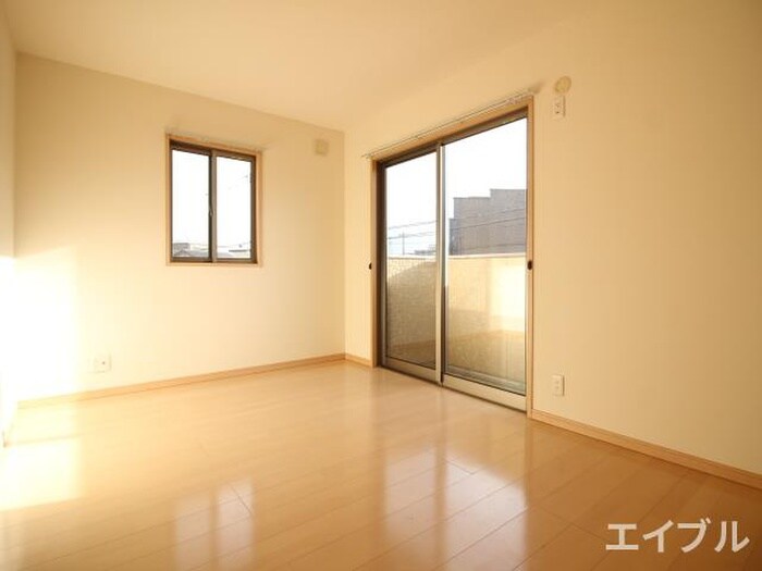 物件内観写真6　(居室)