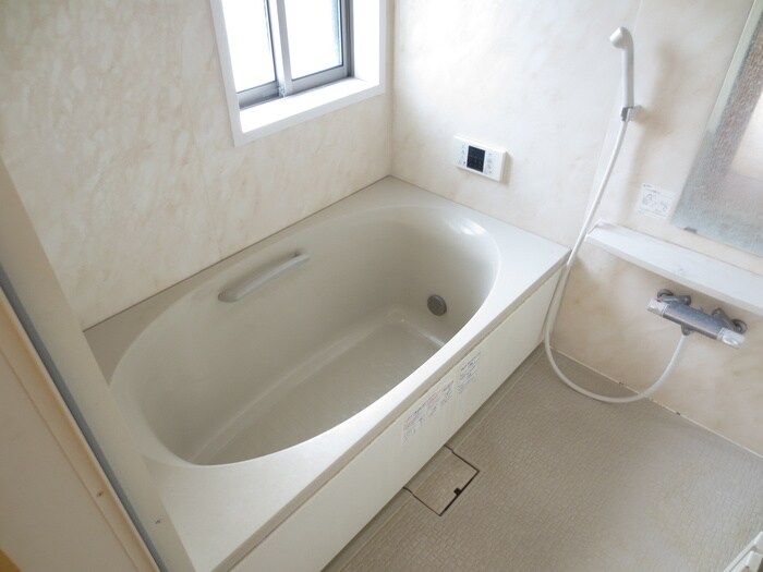 物件内観写真8　(バス／シャワールーム等)