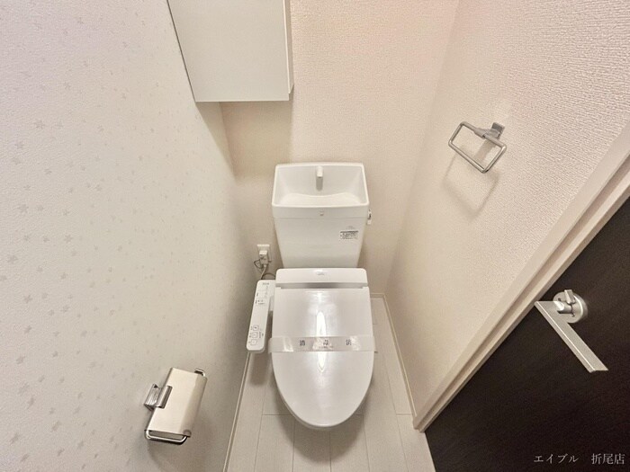 物件内観写真8　(トイレ)