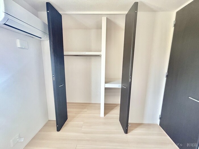 物件内観写真11　(収納)