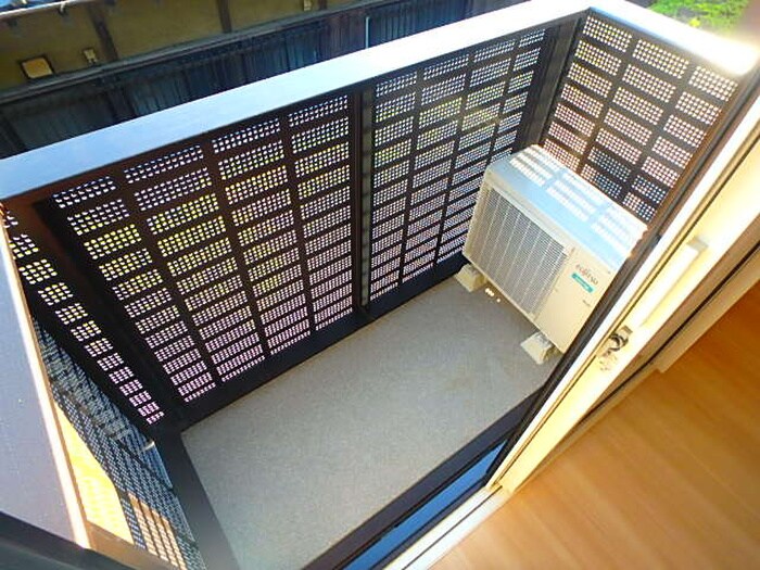 物件内観写真12　(ベランダ・バルコニー)