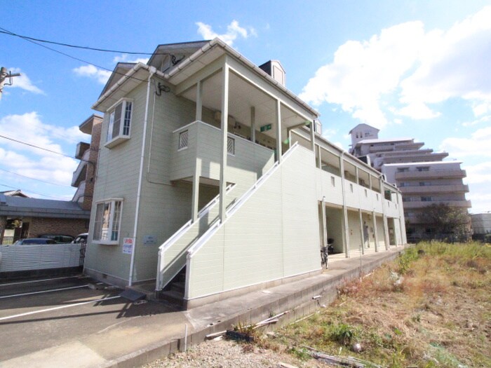 物件外観写真6　(外観写真)