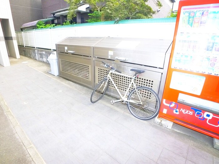 物件外観写真6　(建物設備)