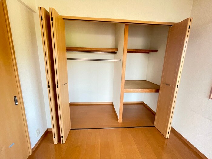 物件内観写真11　(収納)