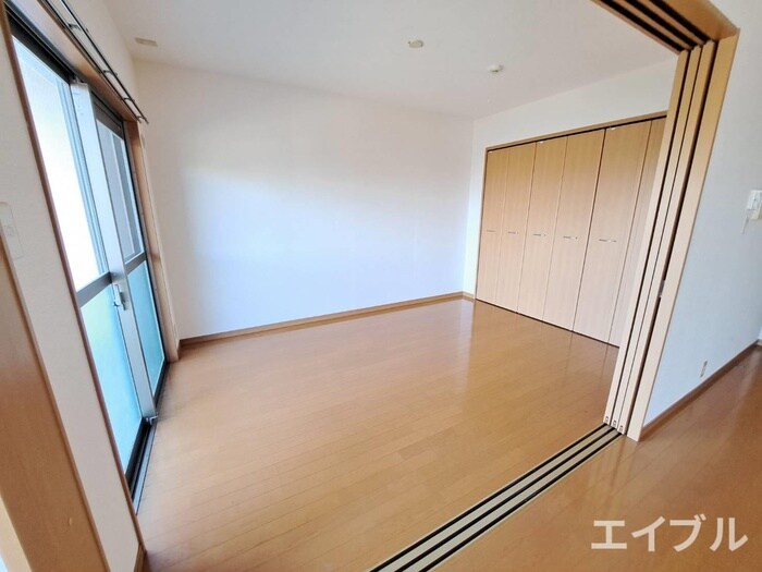 物件内観写真13　(居室)