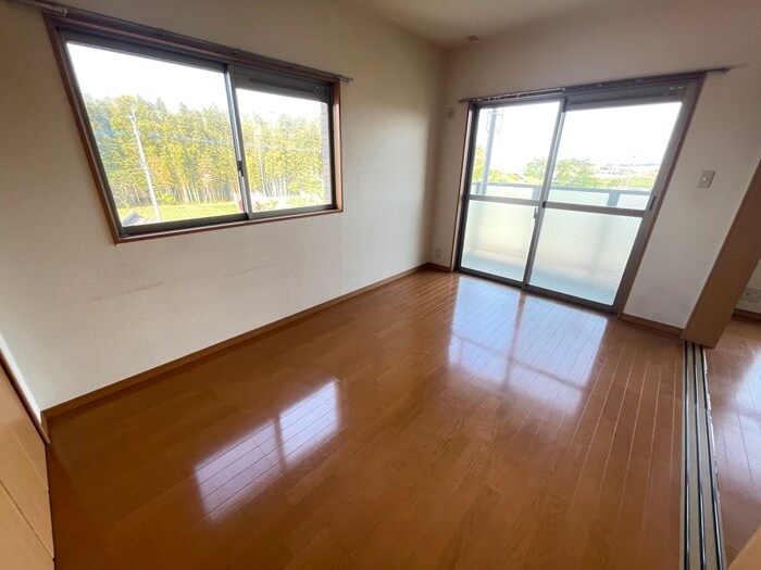 物件内観写真22　(居室)