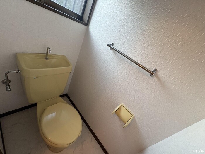 物件内観写真14　(トイレ)