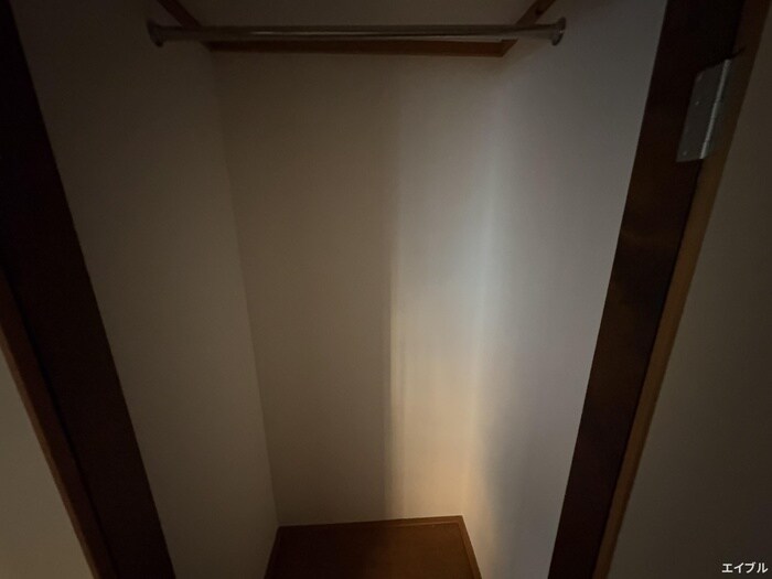 物件内観写真18　(収納)