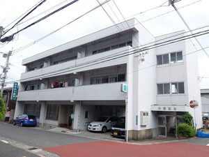 フィオーレ大里外観写真