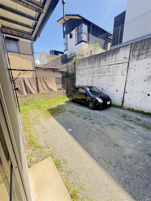 物件内観写真19　(室内からの展望)