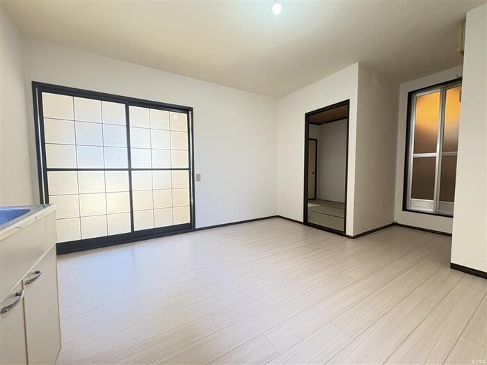 物件内観写真21　(居室)