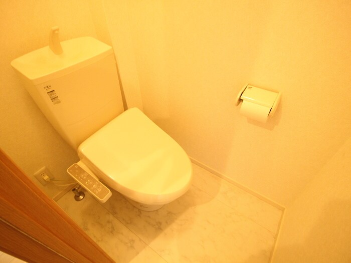 物件内観写真12　(トイレ)