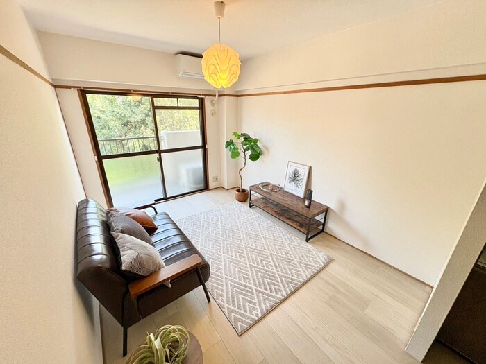 物件内観写真9　(居室)