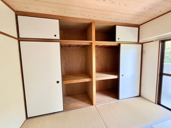 物件内観写真13　(収納)