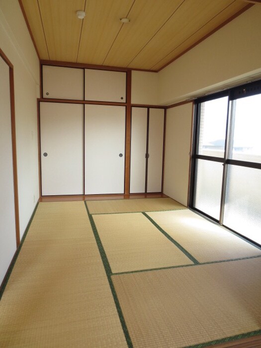 物件内観写真10　(内観写真)