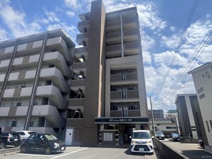 クィ－ンズヒル和泉コ－ポⅡ外観写真