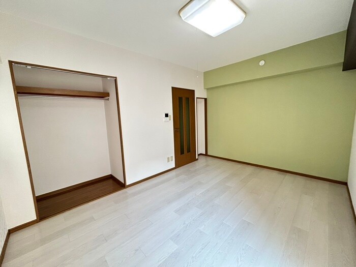 物件内観写真7　(内観写真)