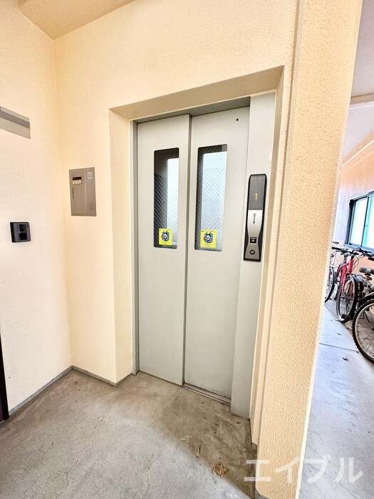 物件外観写真5　(建物設備)