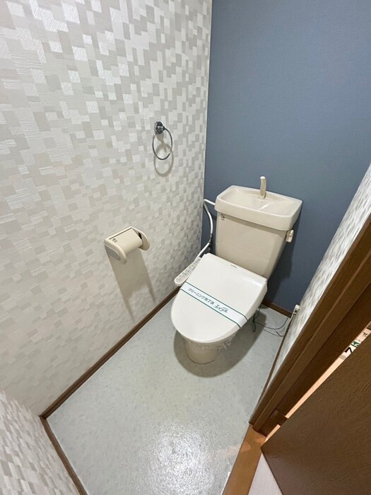 物件内観写真10　(トイレ)