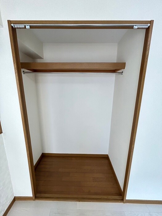 物件内観写真11　(収納)