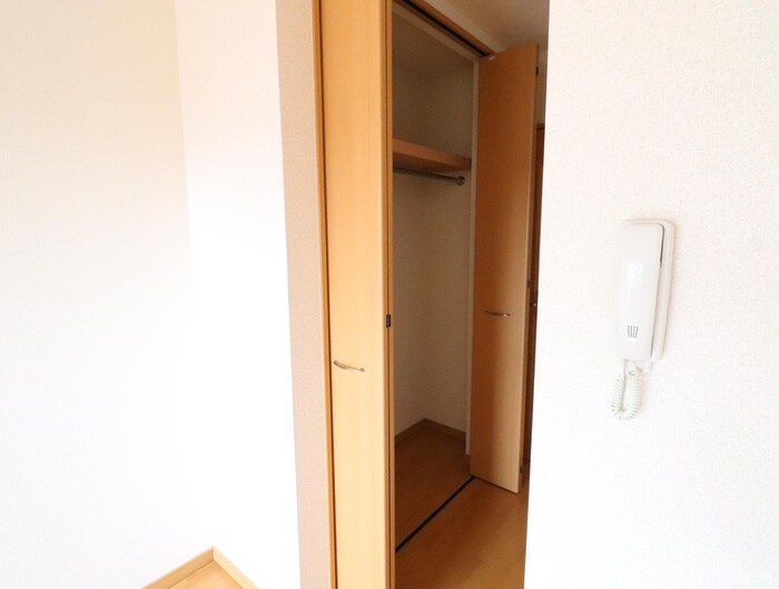 物件内観写真15　(収納)