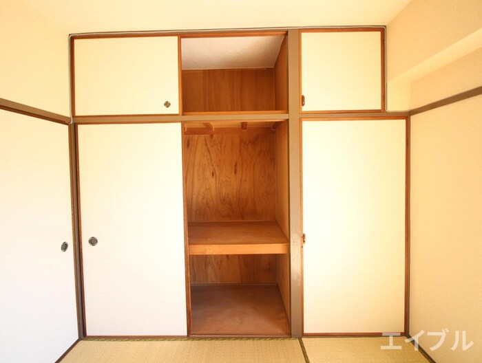 物件内観写真13　(収納)