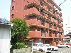 陣山スカイマンション(205)外観写真
