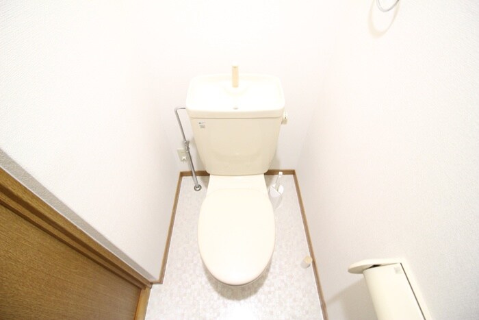 物件内観写真13　(トイレ)