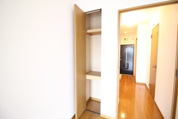 物件内観写真17　(居室)