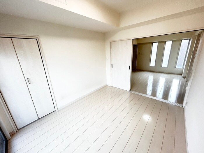 物件内観写真12　(居室)