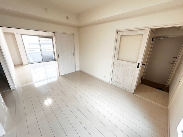 物件内観写真15　(居室)