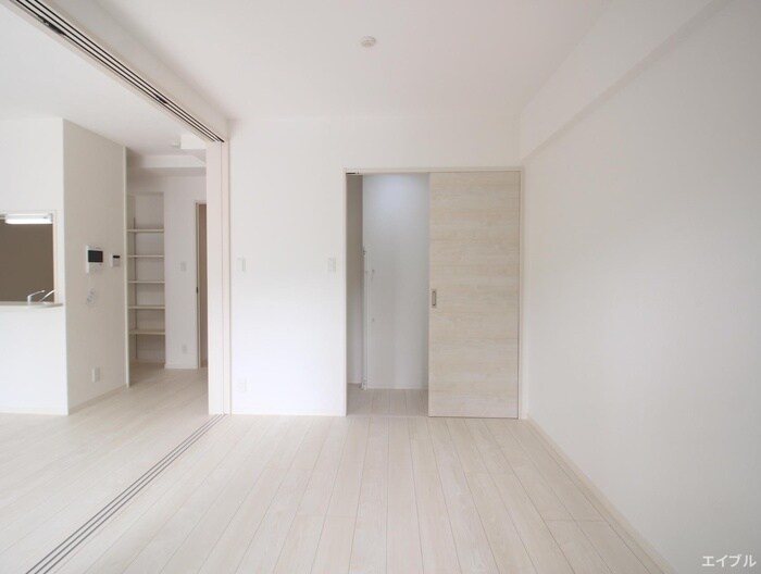 物件内観写真6　(居室)