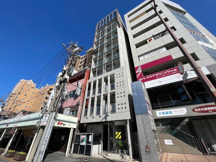 物件外観写真1　(外観写真)