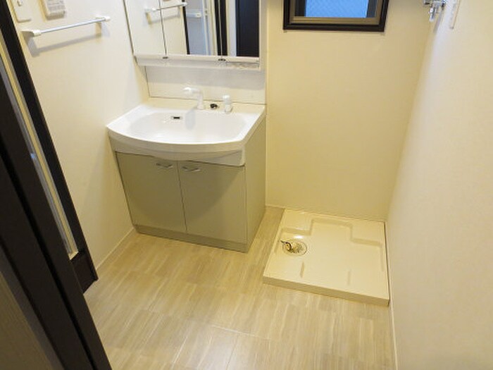 物件内観写真10　(洗面)