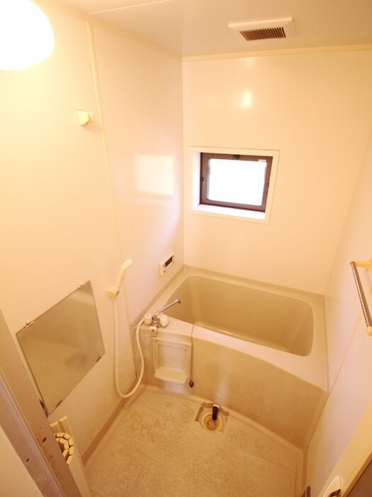 物件内観写真12　(バス／シャワールーム等)