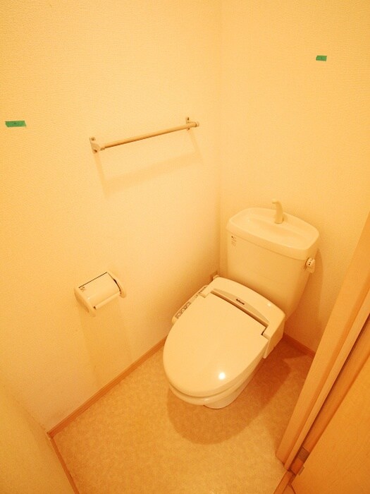 物件内観写真13　(トイレ)