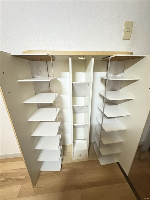 物件内観写真17　(靴箱)