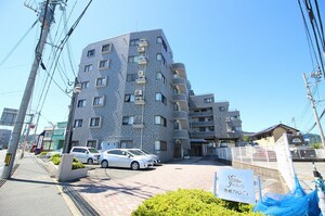 サングレイス曽根アバンティ外観写真