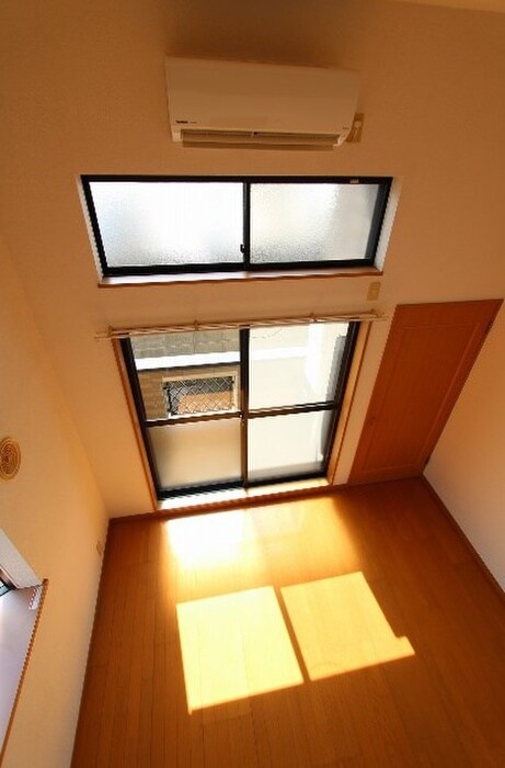 物件内観写真19　(居室)