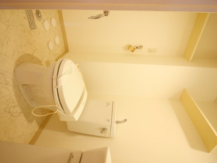 物件内観写真10　(トイレ)