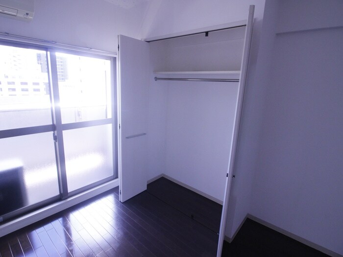 物件内観写真13　(収納)