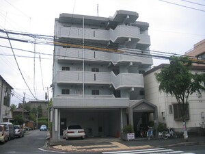 エイト中原外観写真