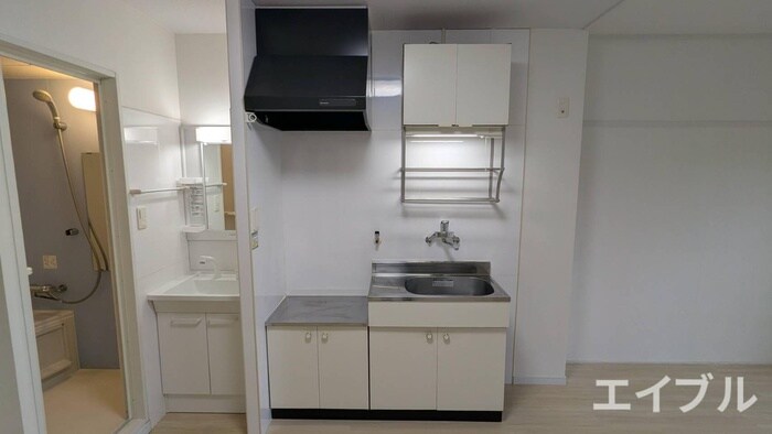 物件内観写真8　(キッチン)