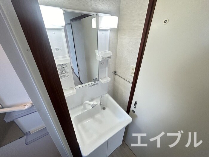 物件内観写真9　(洗面)