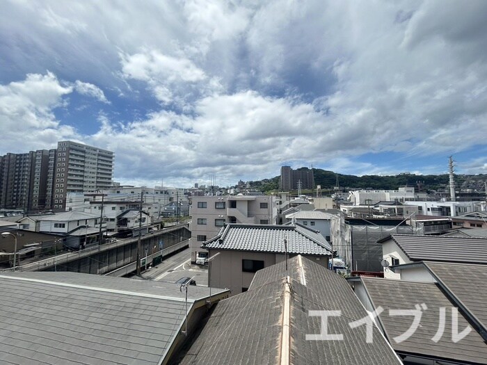 物件内観写真14　(室内からの展望)