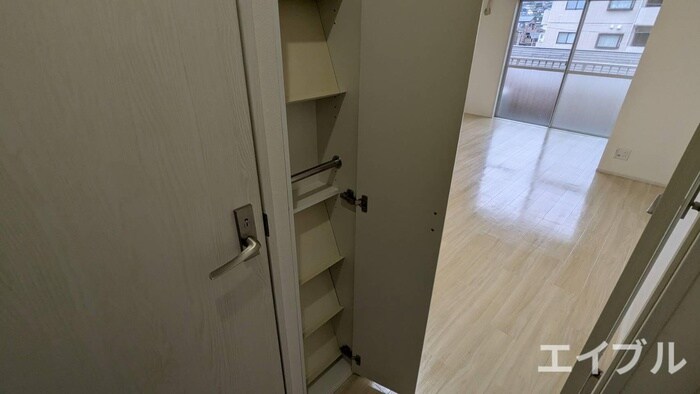 物件内観写真17　(靴箱)