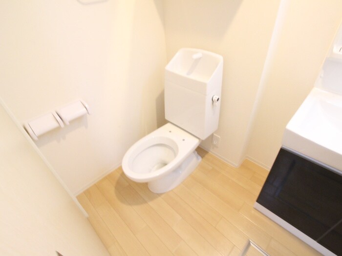 物件内観写真10　(トイレ)