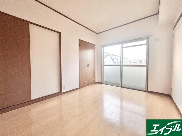 物件内観写真10　(居室)