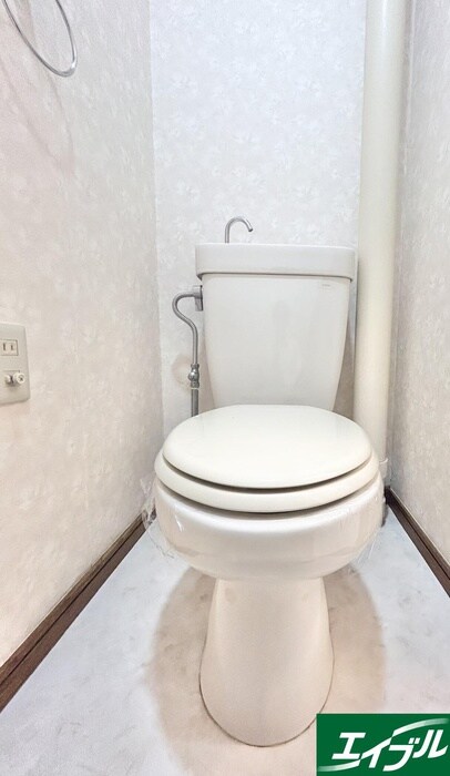 物件内観写真13　(トイレ)